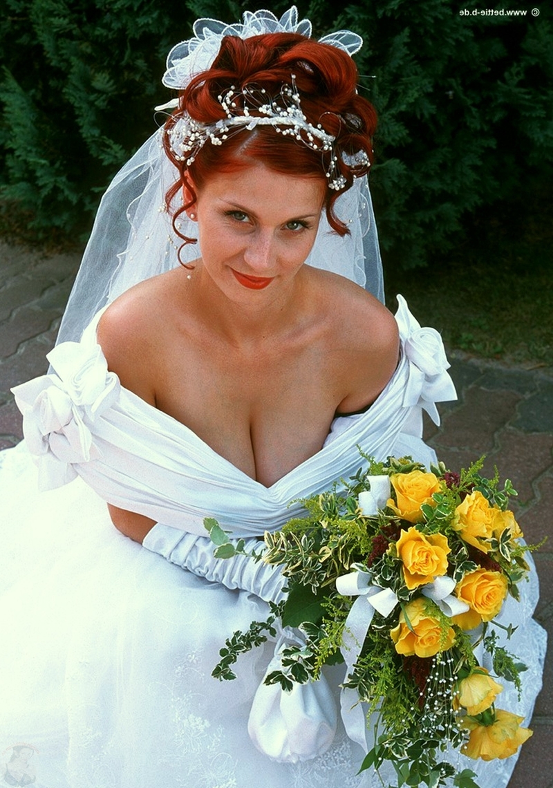 фото невесты с грудями фото 111