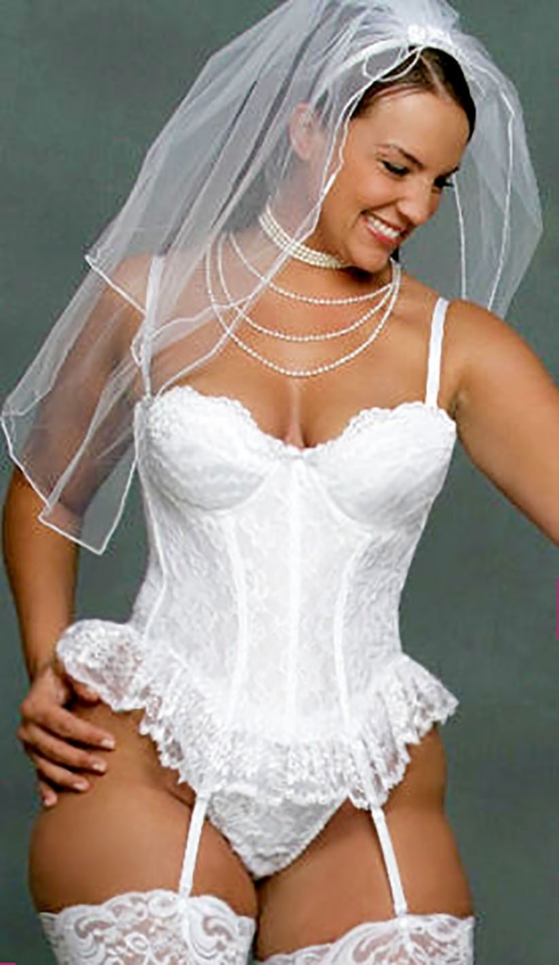 Bridal lingerie photos